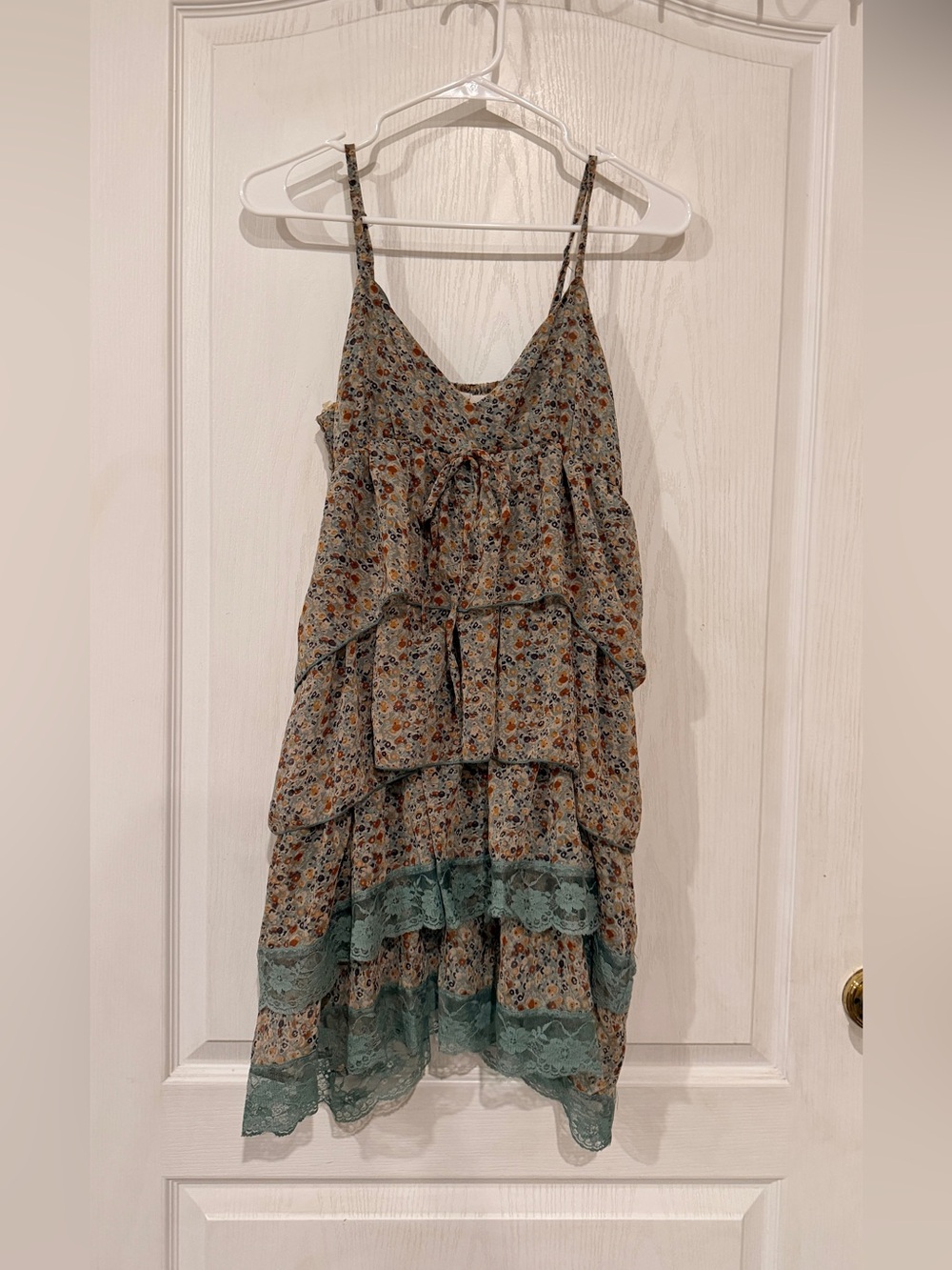 NWT Blue Bird Floral Tiered Lace-Trim Sundress - Sage Floral